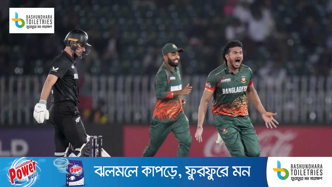 রান আউট-ক্যাচ মিসের আক্ষেপে বিদায় বাংলাদেশের