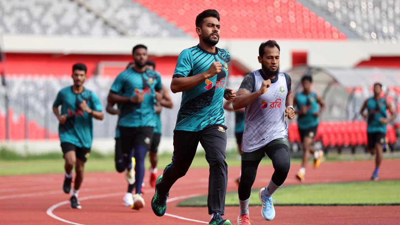 ১৬শ মিটার টাইম ট্রায়ালে ব্যক্তিগত সেরা ১২ ক্রিকেটারের