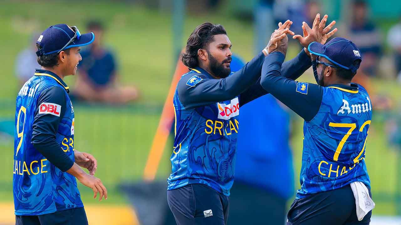 হাসারাঙ্গাকে ফিরিয়ে শ্রীলঙ্কার এশিয়া কাপ দল