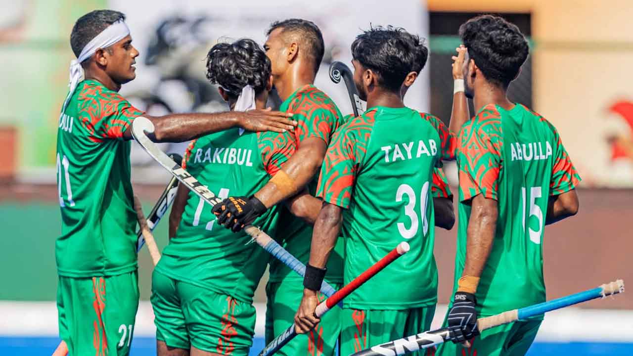 কাজাখস্থানকে উড়িয়ে বিশ্বকাপ বাছাইয়ের পথে বাংলাদেশ