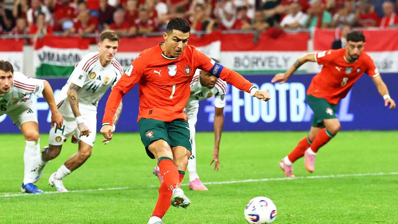 পর্তুগালকে জিতিয়ে রোনালদোর আরেক রেকর্ড