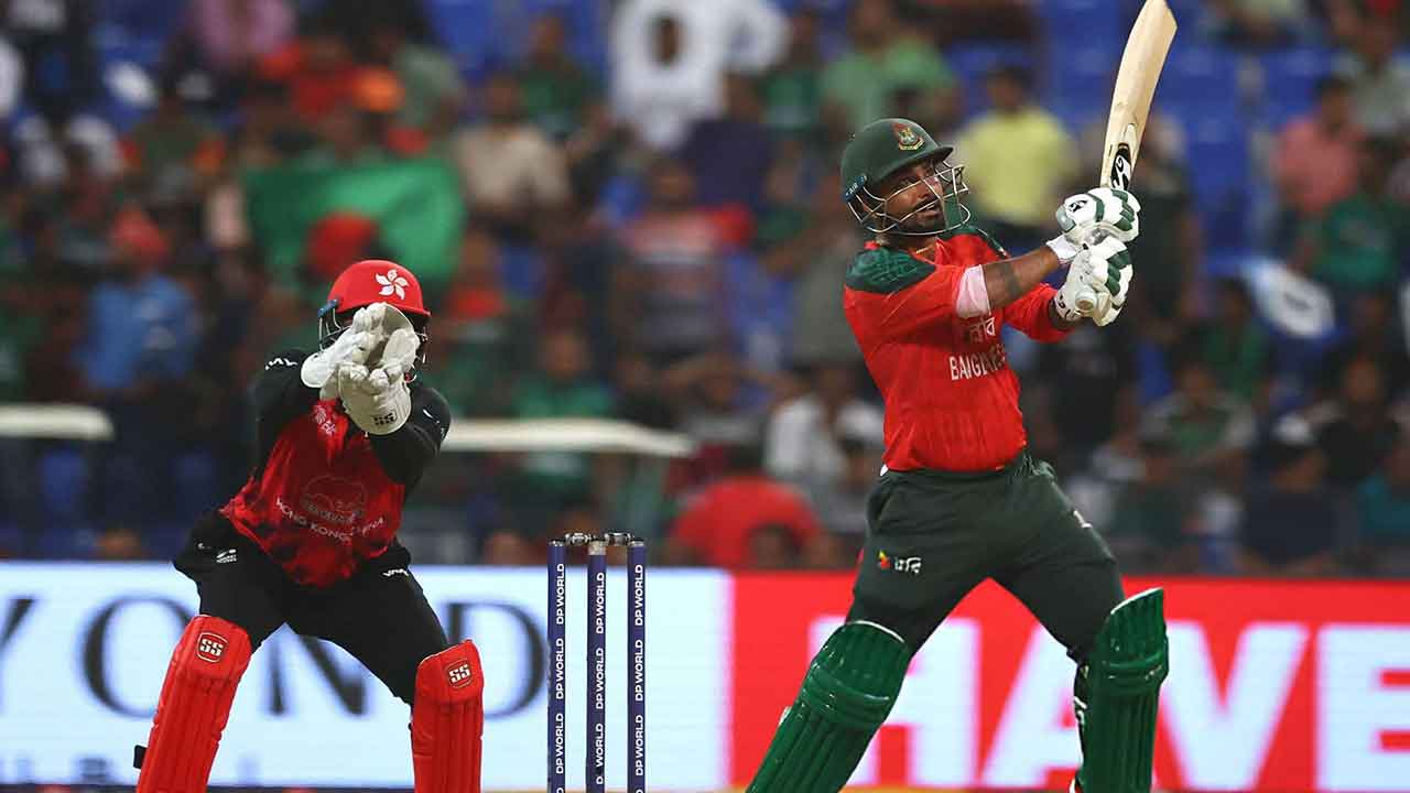 বাংলাদেশের ‘ছক্কার রাজা’ এখন লিটন