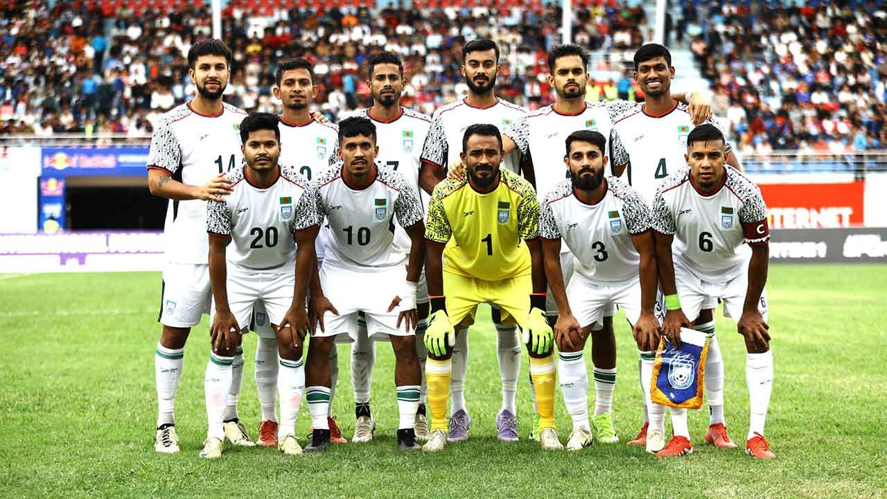 ৪০০ টাকায় হংকং ম্যাচের টিকেট, সার্ভার ক্র্যাশে জরিমানা ১০ লাখ