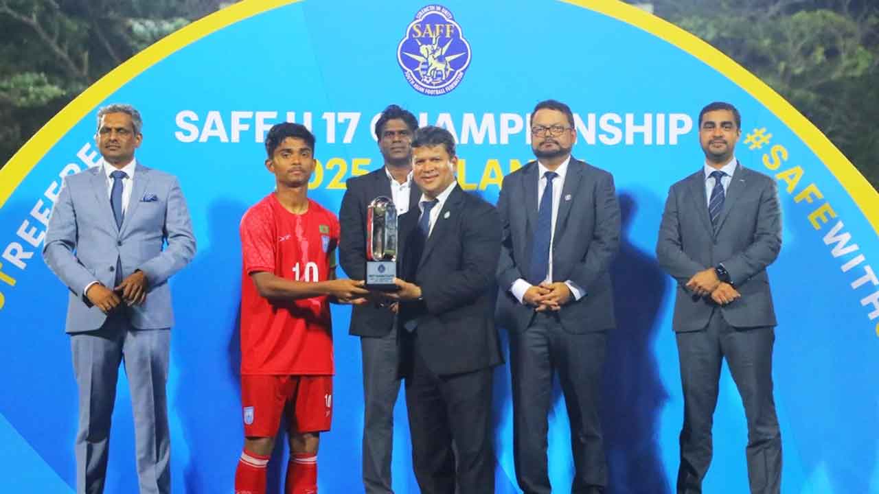 ফাইনালে রেফারির মান নিয়ে প্রশ্ন বাংলাদেশ কোচের