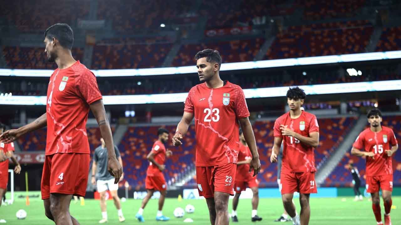 একাদশে ফিরছেন শমিত, আজও নেই জামাল
