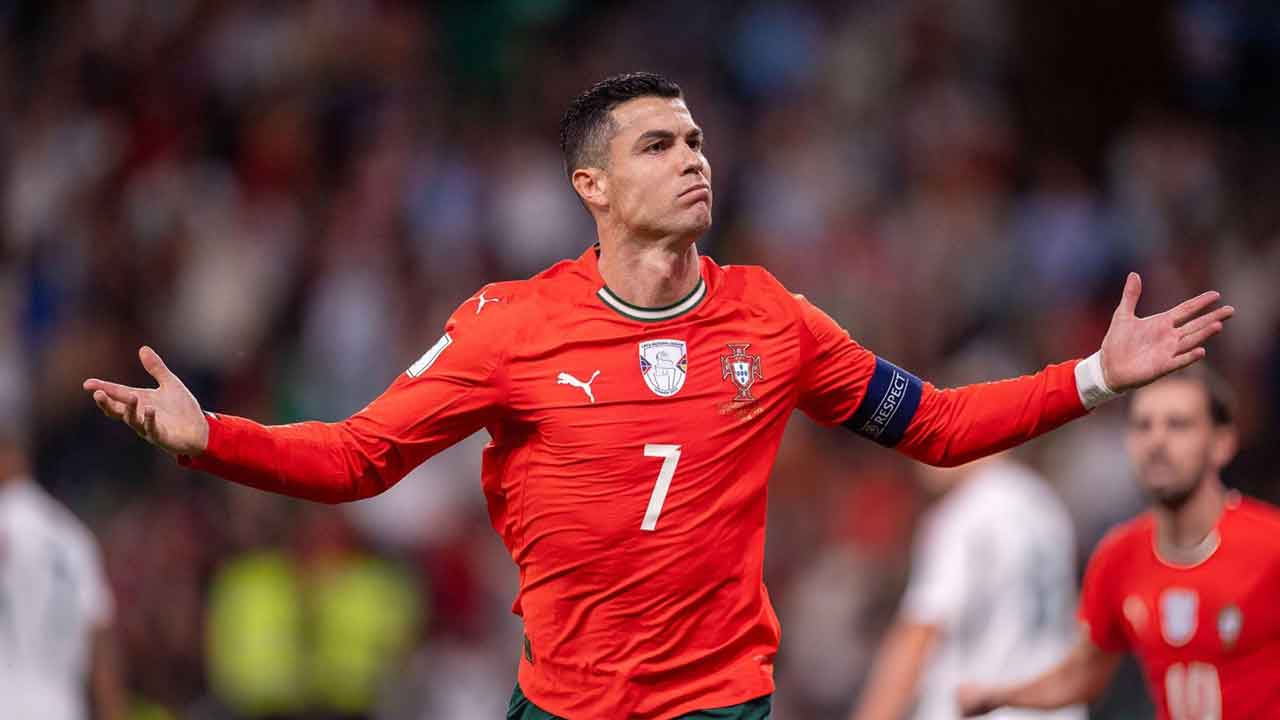 রোনালদোর জোড়া গোলে রেকর্ড গড়া ম্যাচে পর্তুগালের হোঁচট