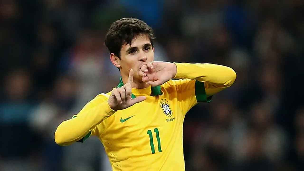 অনুশীলনে লুটিয়ে পড়ে হাসপাতালে ব্রাজিলের অস্কার