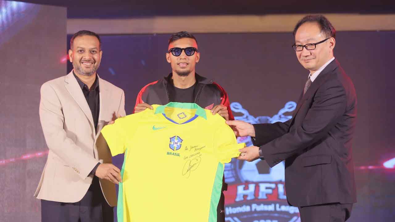 হোন্ডা ফুটসাল লিগ উদ্বোধন করলেন জামাল ভূঁইয়া