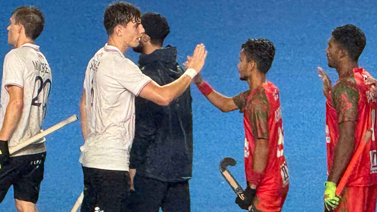 বিশ্বকাপের ফ্রান্সের বিপক্ষে লড়াই করে হারল বাংলাদেশ