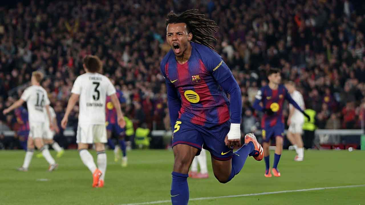 কুন্দের তিন মিনিটের ঝড়ে মূল্যবান তিন পয়েন্ট পেল বার্সা