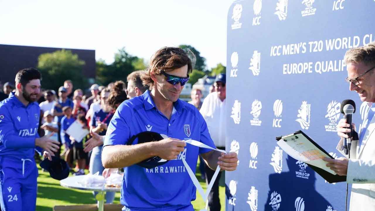 ইতালির ইতিহাসের কারিগর—জো বার্নস নেই বিশ্বকাপ দলে