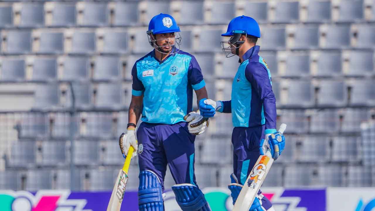 টানা ৬ ম্যাচ হারল নোয়াখালী, এটিই কি সবচেয়ে বাজে শুরু