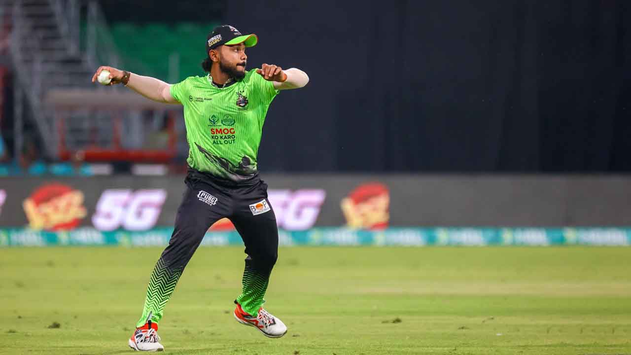 ঝড় তুলেও কেন দলে নেই ইমন, ফিরবেন কবে