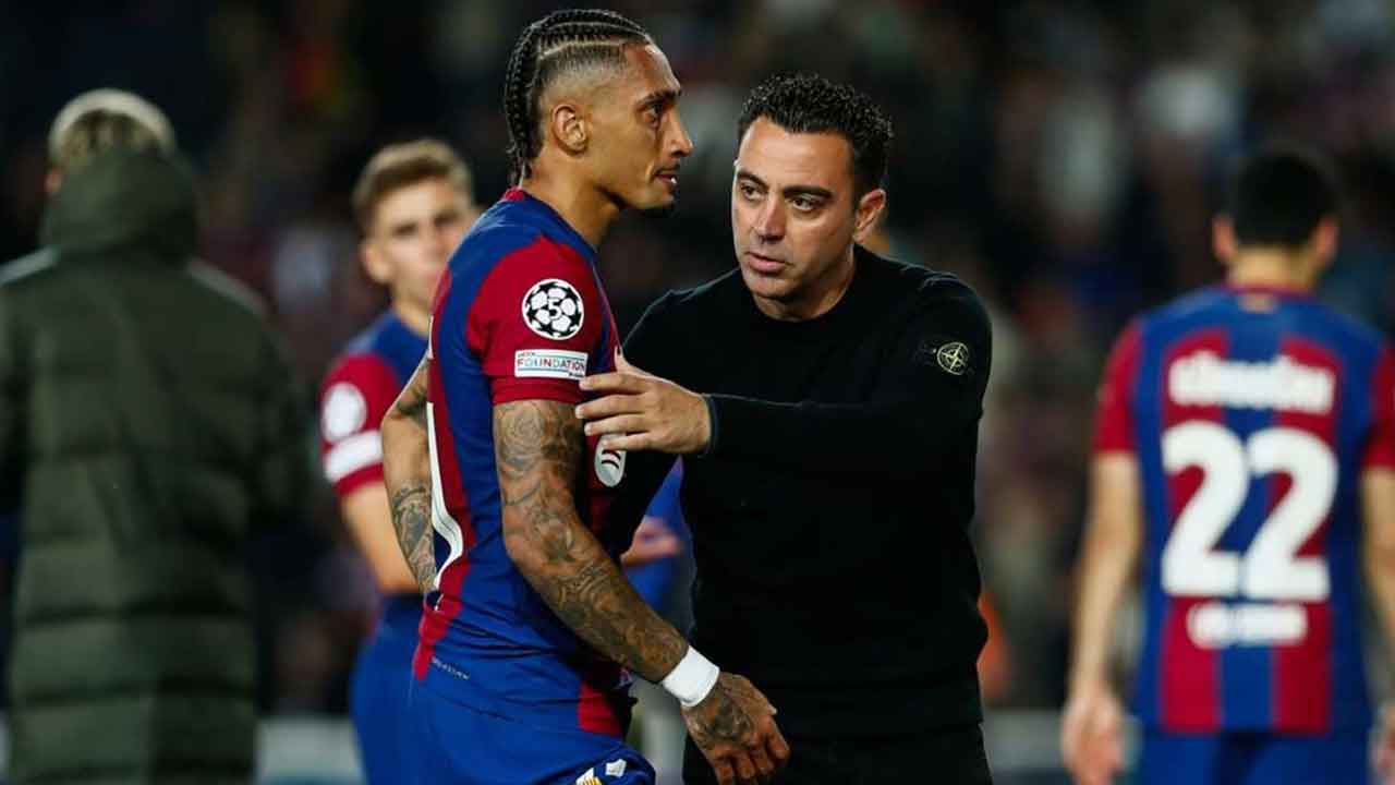 রাফিনিয়াকে বারবার মাঠ থেকে তুলে নেওয়ার ব্যখ্যা দিলেন জাভি