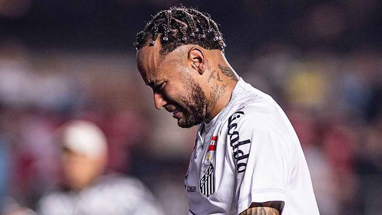 অনুশীলনে নেই নেইমার, সান্তোসে চাপা আতঙ্ক