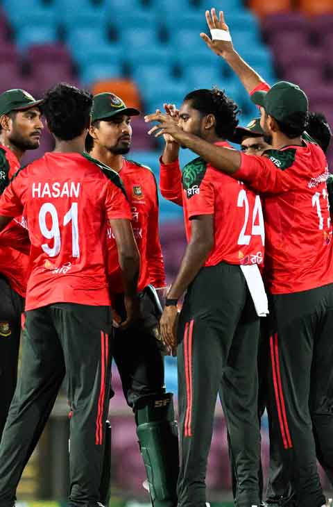 বড় পরাজয়ে যাত্রা শুরু বাংলাদেশের