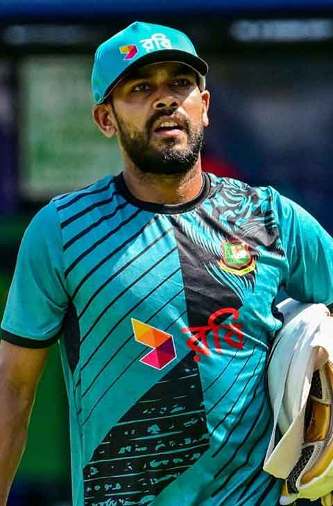 কী হলো মিরাজের, নেই এনসিএল টি-টোয়েন্টির শুরুতে
