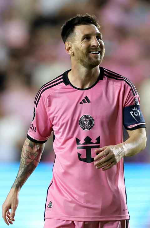 গোল করে একবারই ক্ষমা চেয়েছেন মেসি