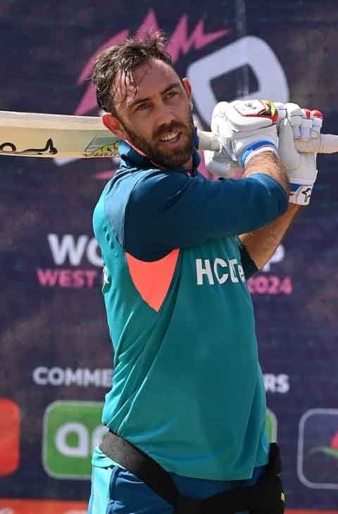 বাদ পড়ছেন ম্যাক্সওয়েল, টিকে যাচ্ছেন বদলি