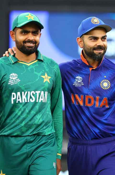 কোহলি ও বাবরকে মিলিয়ে দিল ‘৮৩’