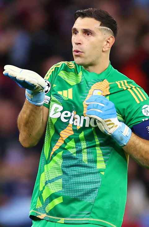 প্রিমিয়ার লিগে এ মৌসুমে যেখানে সবার সেরা বাজপাখি মার্তিনেজ