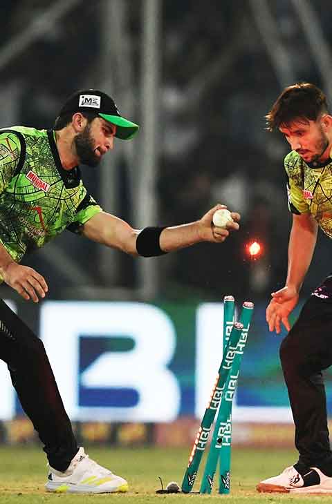 শাহিনের বদলি হিসেবে বিগ ব্যাশে আরেক পাকিস্তানি পেসার