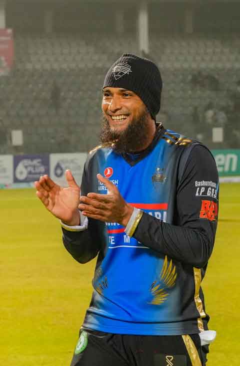 ‘তিন-চার বছরের মধ্যে সেরা ছন্দে মাহমুদউল্লাহ’