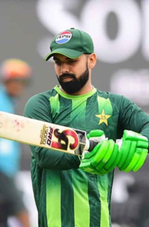 ‘তারা ভারতকে কখনও হারাতে পারেনি, আমরা হারিয়েছি’, আফ্রিদি-ইউসুফকে শাদাবের পাল্টা জবাব