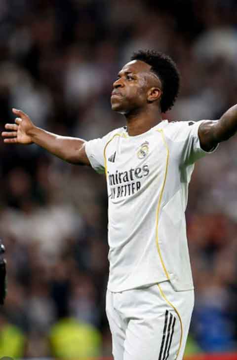 মৌসুম শেষের দিকে গোল-অ্যাসিস্টের জোয়ার ওঠে ভিনিসিয়ুসের পায়ে