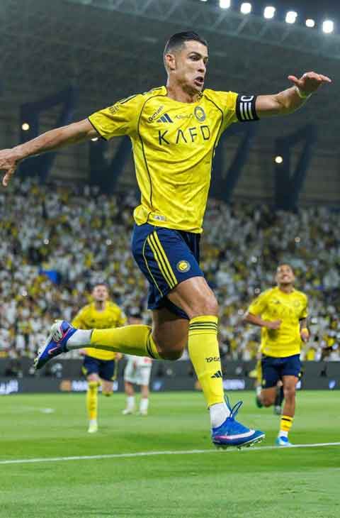 রোনালদোর গোলে শিরোপার আরও কাছে আল-নাসর